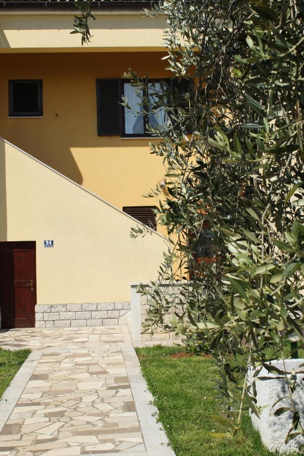 Apartment Dekovic Poreč Kültér fotó